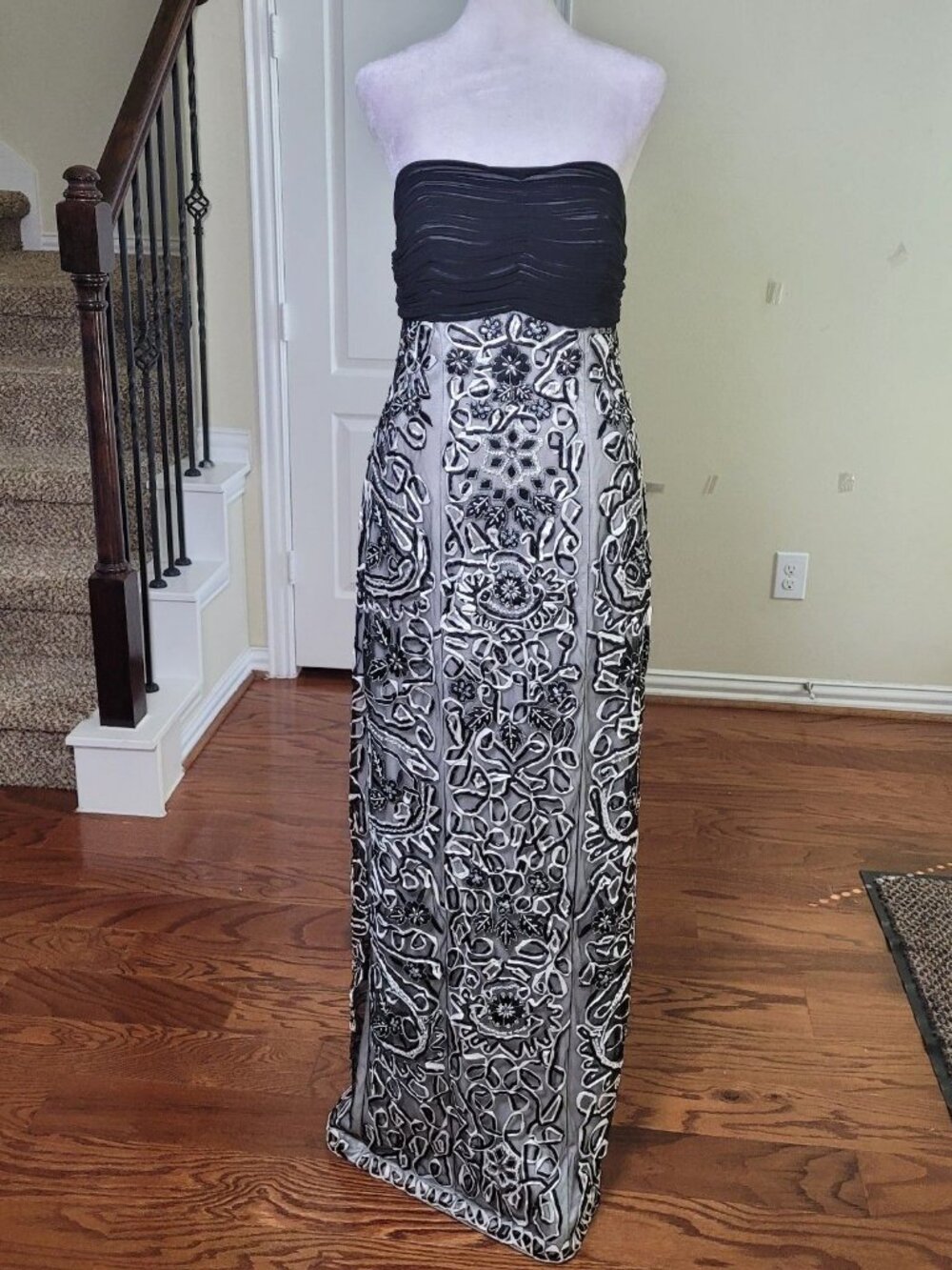 Sue Wong Nocturne Strapless Gown Black White 10 Beaded Sequins Formal Prom Gala